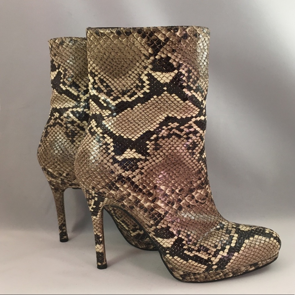 Stuart Weitzman 4” Grey Python Heeled Bootie - image 7